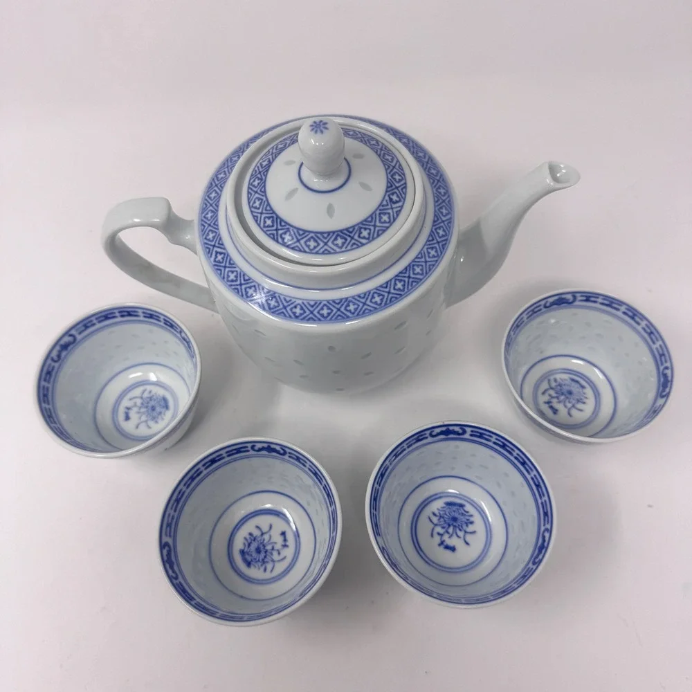 Vintage Chinese Rice Grain Blue & White Porcelain Tea Set Teapot + 4 Cups